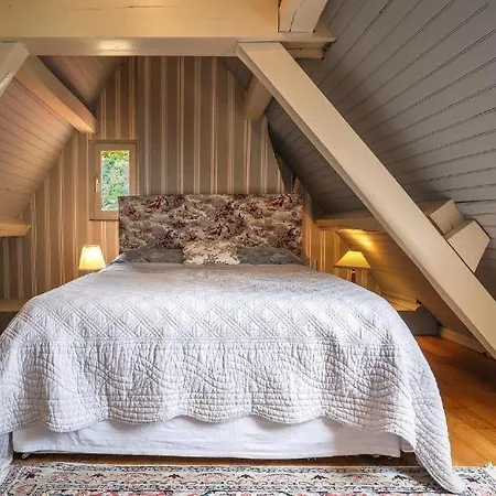 La Maison Dans La Clairiere 2 贝尔热拉克