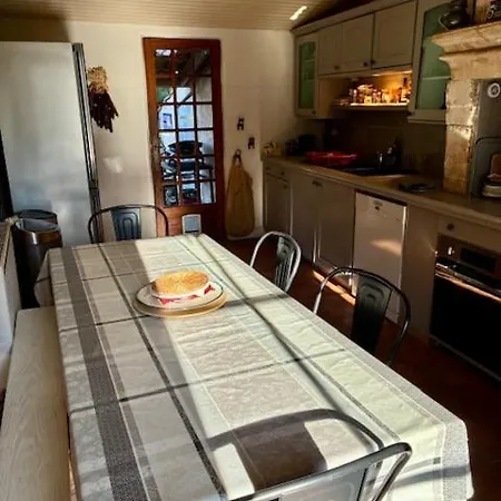 La Maison Dans La Clairiere 2 Vakantiehuis *